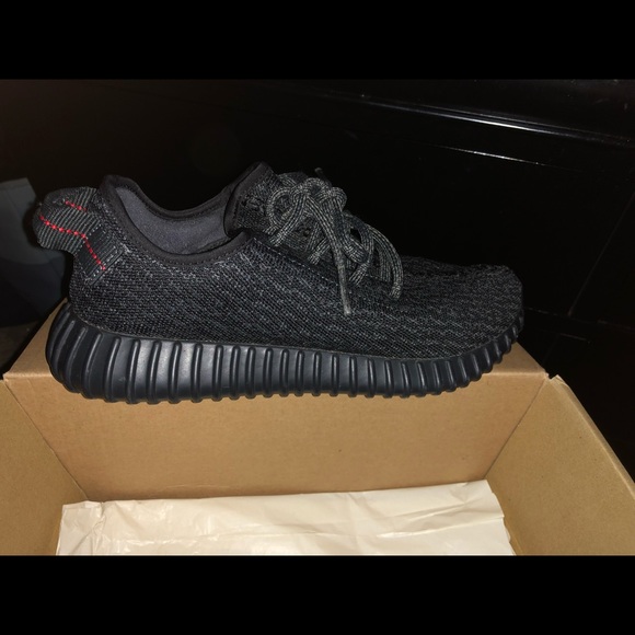 yeezys pirate black v2